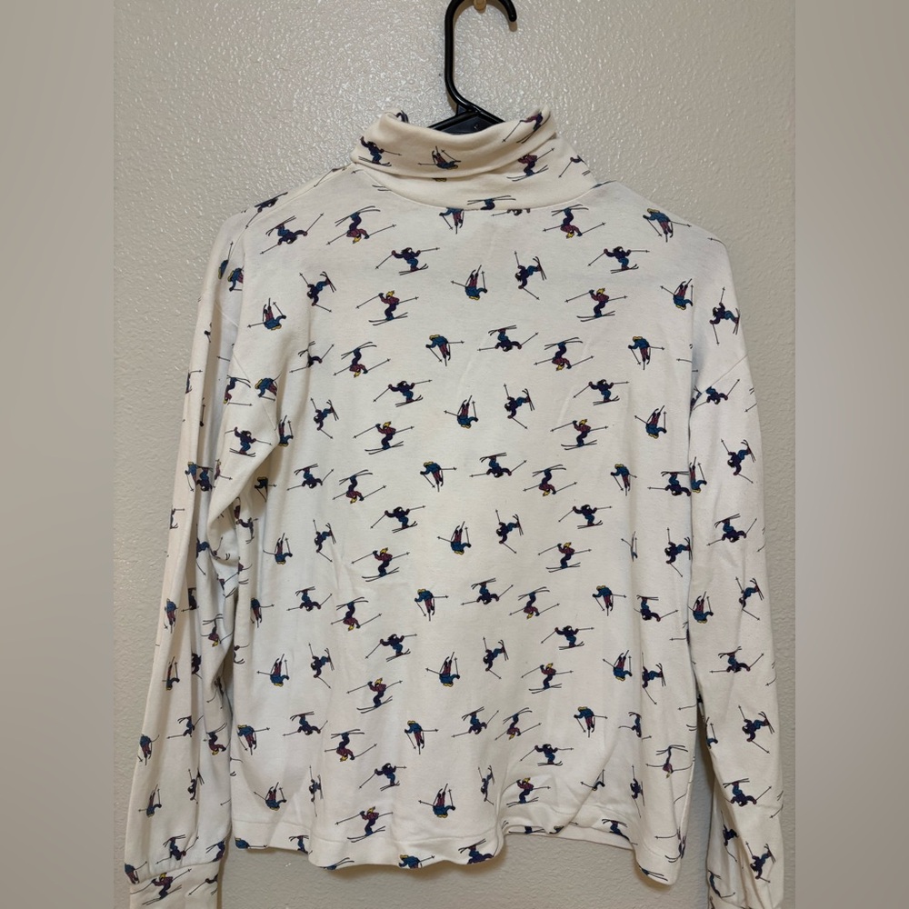 Vintage ASR Turtle Neck Sweater with Skiers